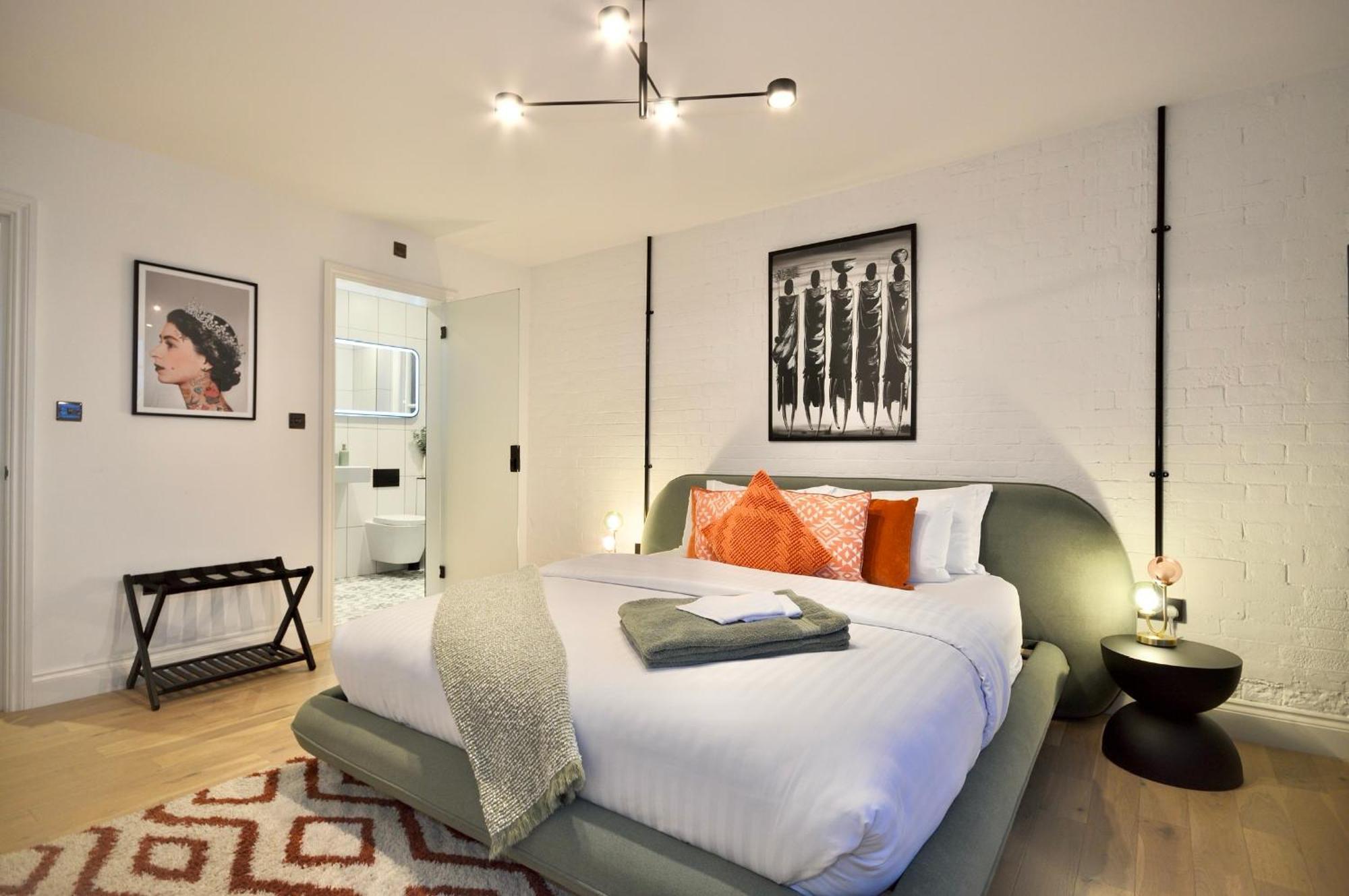 Newly Refurbished W/ River Views London Bagian luar foto
